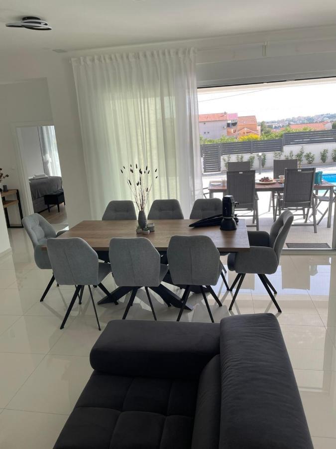Villa Marena S Bazenom, Vodice Exterior foto